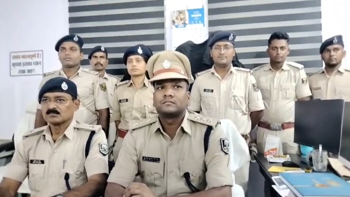 मधुबनी पुलिस को बड़ी सफलता, सुपारी लेकर हत्या करने निकले 3 अपराधी पिस्तौल के साथ गिरफ्तार