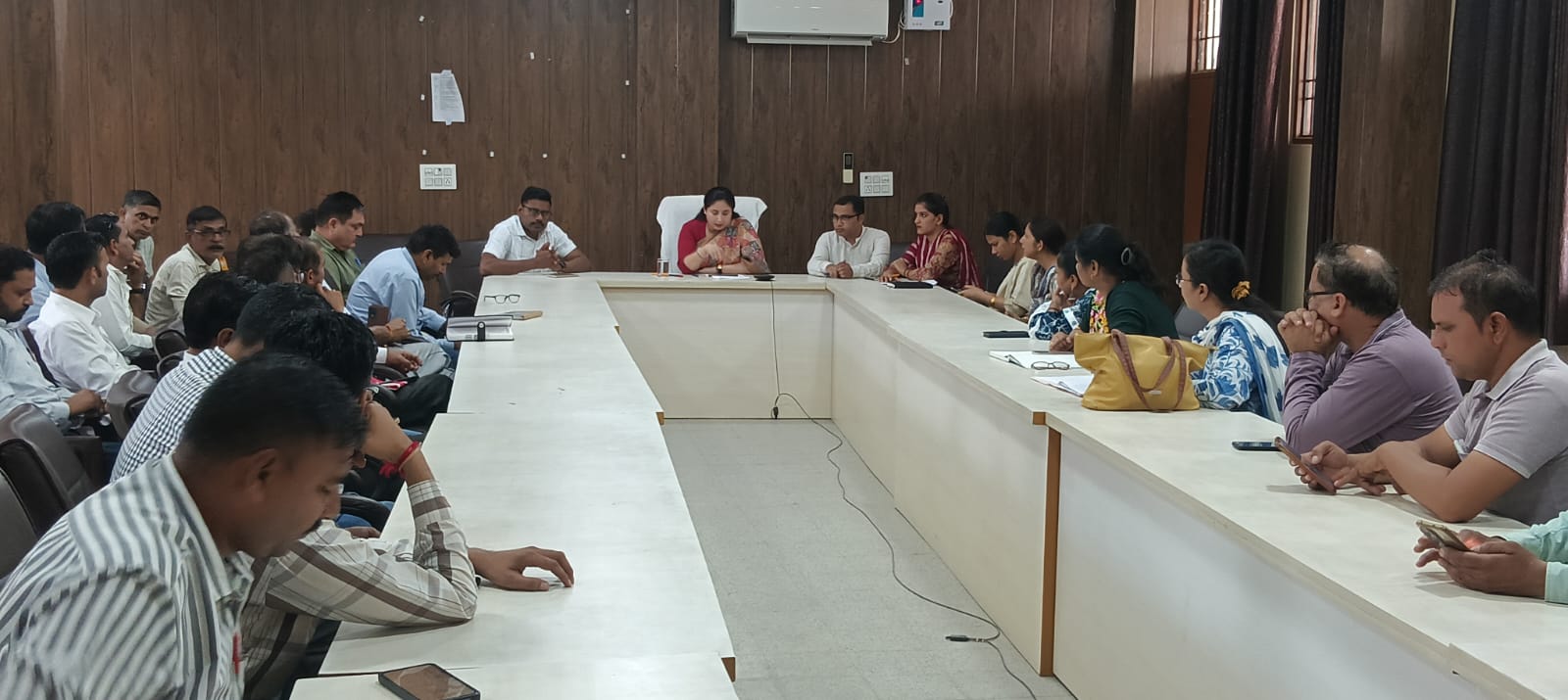 एसआईआर अभियान का संशोधित शेड्यूल जारी, लंबित कार्य जल्द पूरे करें : एसडीएम शिवजीत भारती