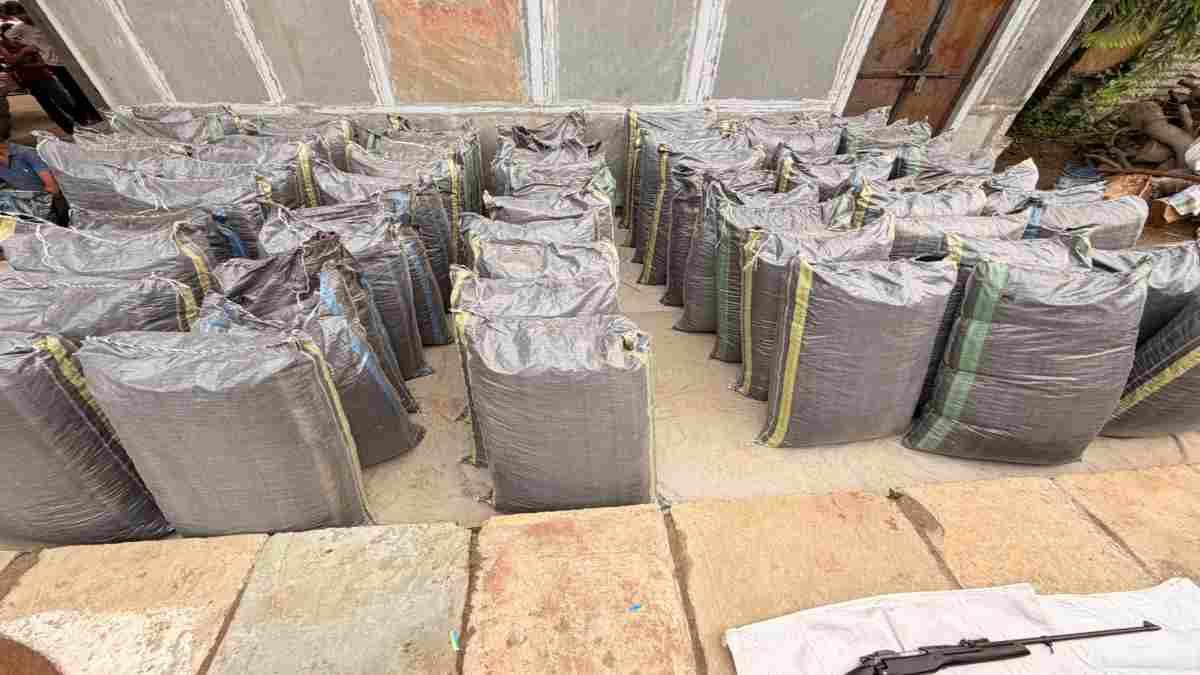 CBN और तस्करों से मुठभेड़: गोलियों की गूंज के बीच पकड़ा 1.35 टन डोडाचूरा और अफीम, वाहन जब्त, हथियार भी बरामद 