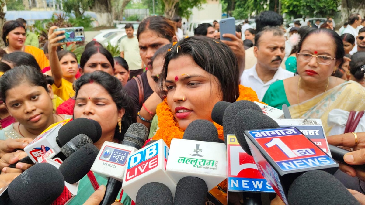 बांकीपुर उपचुनाव: प्रीति किन्नर ने भी ठोकी ताल, नामांकन के बाद किया जीत का दावा