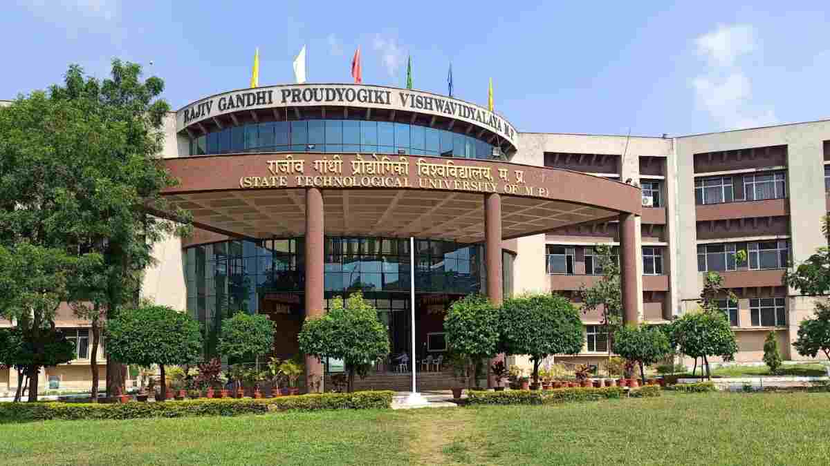 RGPV पेपर चोरी में जांच कमेटी का गठन: तीन दिन में कुलपति को सौंपेंगे रिपोर्ट, जानिए किन 3 को दी गई जिम्मेदारी