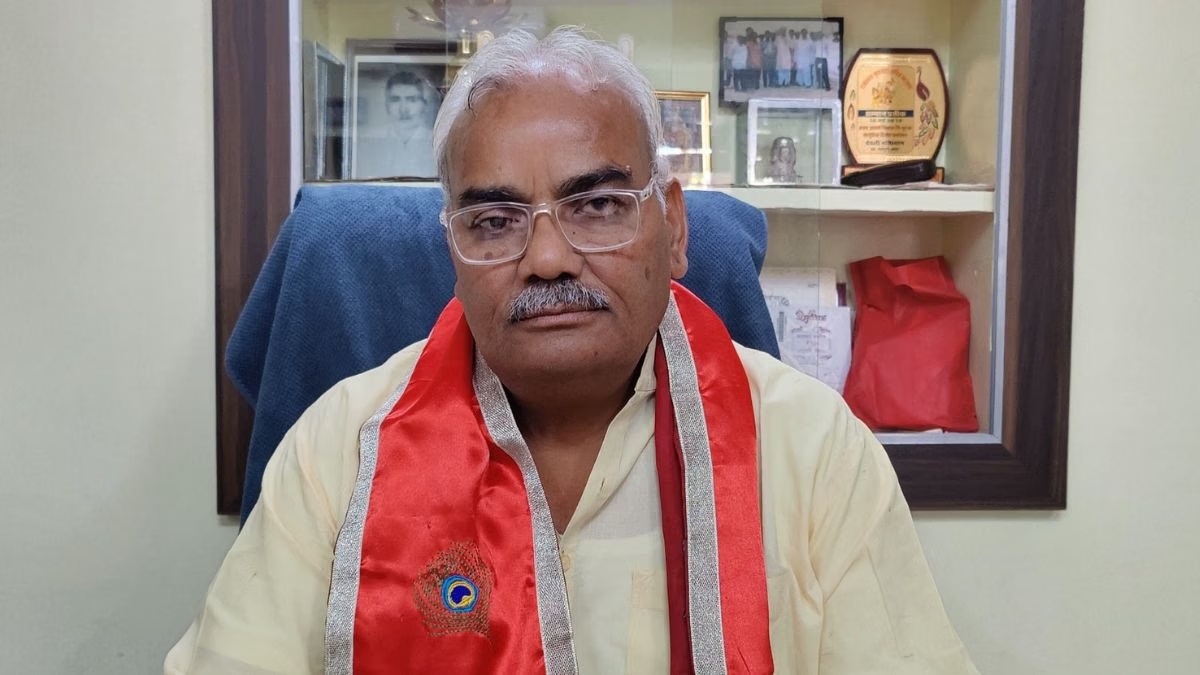 Madan Dilawar Resignation: शिक्षा मंत्री के इस्तीफे की मांग तेज, जयपुर में शिक्षकों और कर्मचारियों का महाप्रदर्शन