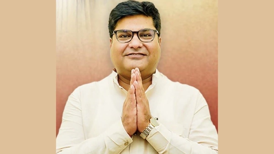पटवारी की जगह हुआ BJP विधायक का ही ट्रांसफर, सोशल मीडिया पर उड़ रहा मजाक