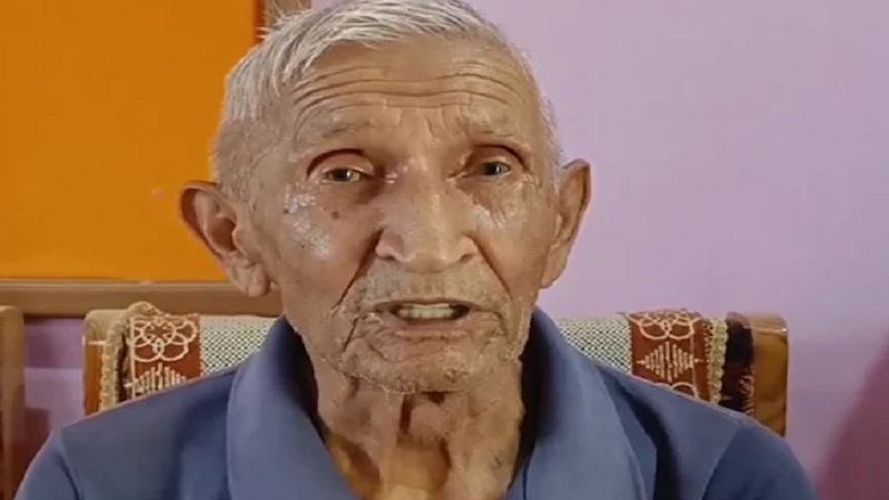 देश के लिए लड़े 3 युद्ध, अब अपनी ही जमीन बचाने को लड़ रहे रिटायर्ड कैप्टन