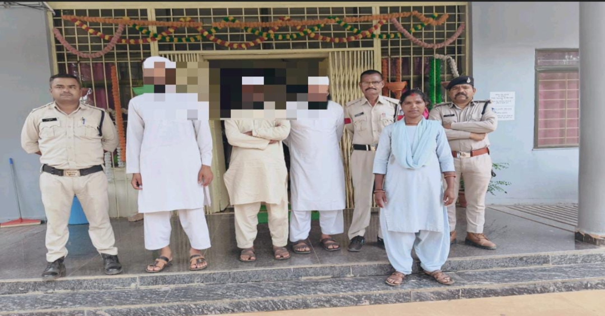महिला टीचर से 3 मौलवियों की दरिंदगी: भाई की मौत की धमकी देकर रखा चुप, 24 घंटे में घसीटते हुए कोर्ट ले गई पुलिस