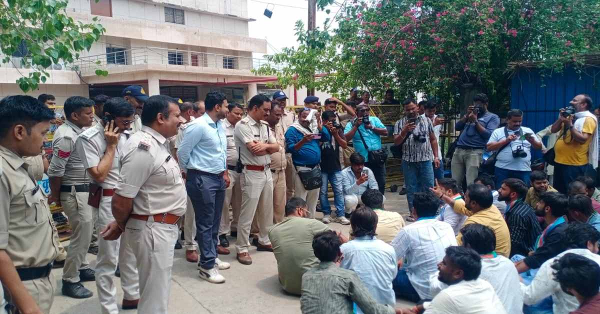 जर्जर सड़कों-दूषित पेयजल और… सतना में NSUI ने किया नगर निगम का घेराव, दी ये चेतावनी