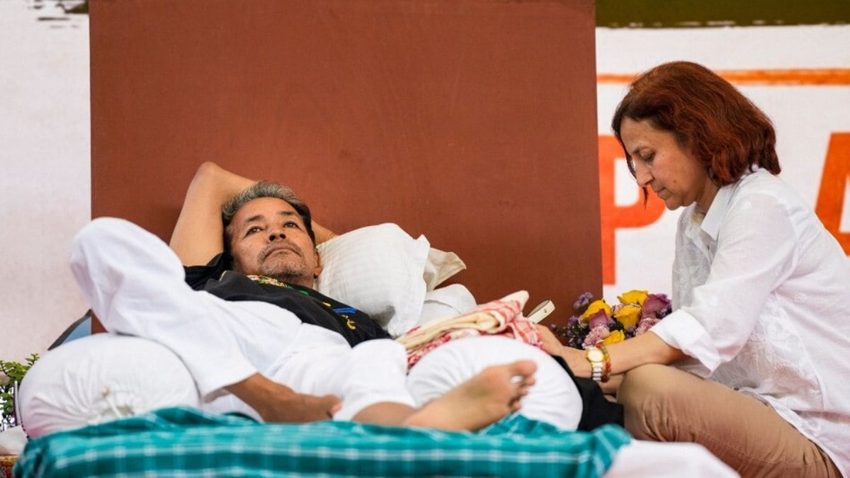 ‘अस्पताल पर भरोसा नहीं, मेरे पति को कहीं और शिफ्ट करें…,’ सोनम वांगचुक की पत्नी गीतांजलि दिल्ली हाईकोर्ट पहुंचीं, बोलीं- यह गैर-कानूनी हिरासत