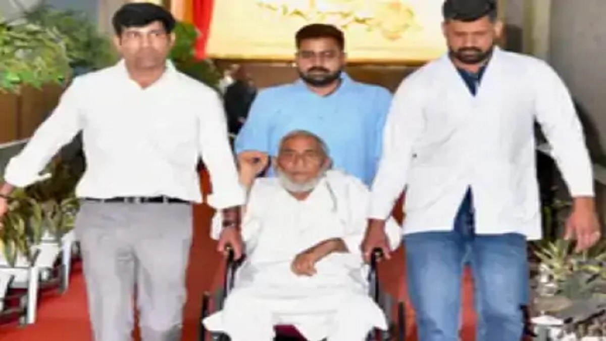 Haryana Politics News: मेवात में कांग्रेस को बड़ा झटका, विधायक के बेटे थामेंगे भाजपा का हाथ