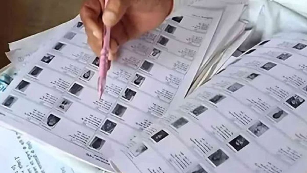 हरियाणा में 26 लाख वोटरों के रिकॉर्ड में गड़बड़ी, 18 लाख की 2002 की वोटर लिस्ट से मैपिंग नहीं; 31 जुलाई को जारी होगी ड्राफ्ट सूची