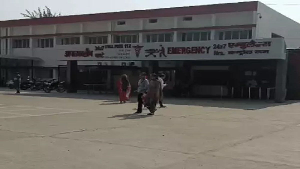 तेज रफ्तार का कहर, दो कारों की भिड़ंत में गई एक की जान