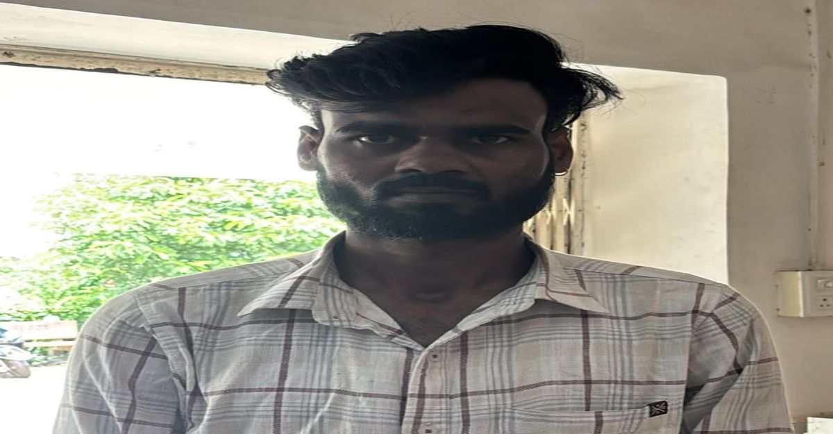 ‘शिकायत की तो भाइयों को गोली मार दूंगा…’ दूर के रिश्तेदार ने महिला से की दरिंदगी, पुलिस ने दबोचा
