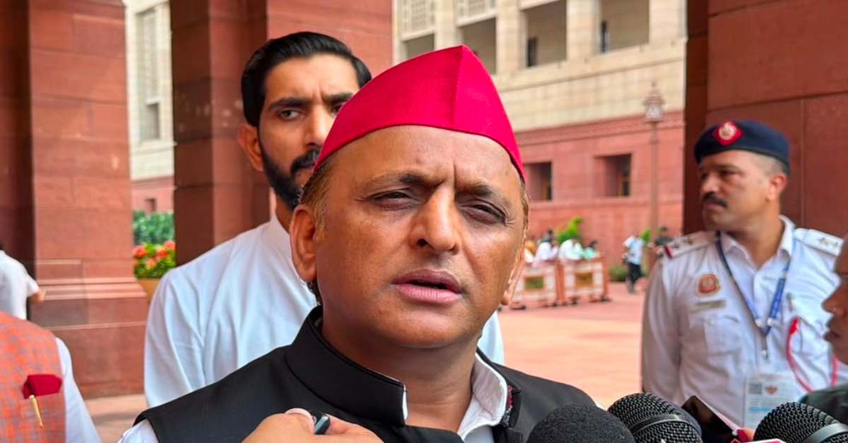 देश में संकट की सरकार! छात्रों, युवाओं और किसानों की अनदेखी का आरोप लगाते हुए भाजपा पर बरसे अखिलेश,  जानिए ऐसा क्या कह दिया?