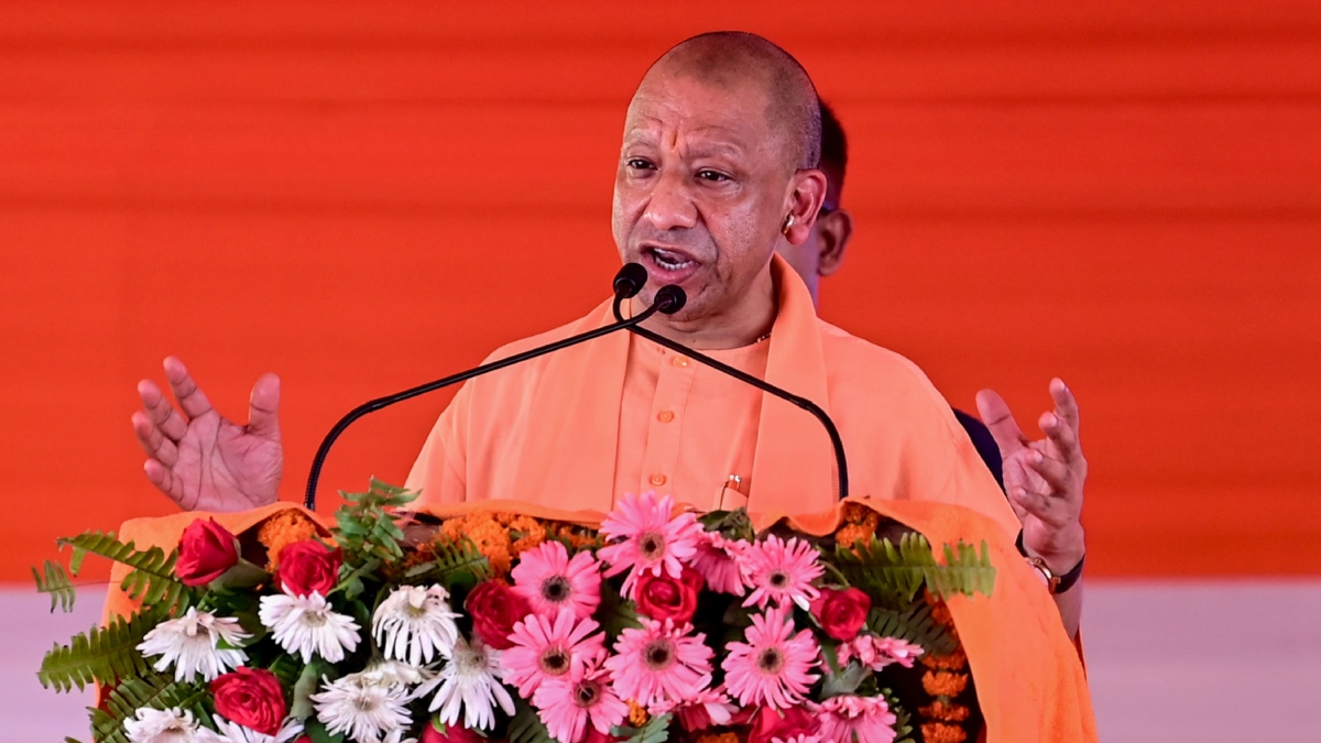 ‘जो 12 बजे उठेगा, उसका भगवान ही मालिक’ इटावा में CM योगी का सपा पर बड़ा हमला, कांवड़ यात्रा को लेकर कही बड़ी बात