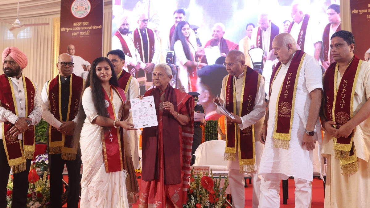 ‘लखपति दीदी’ पर होगा रिसर्च! राज्यपाल आनंदीबेन पटेल का बड़ा संदेश, महिला किसानों को बताया देश की असली ताकत