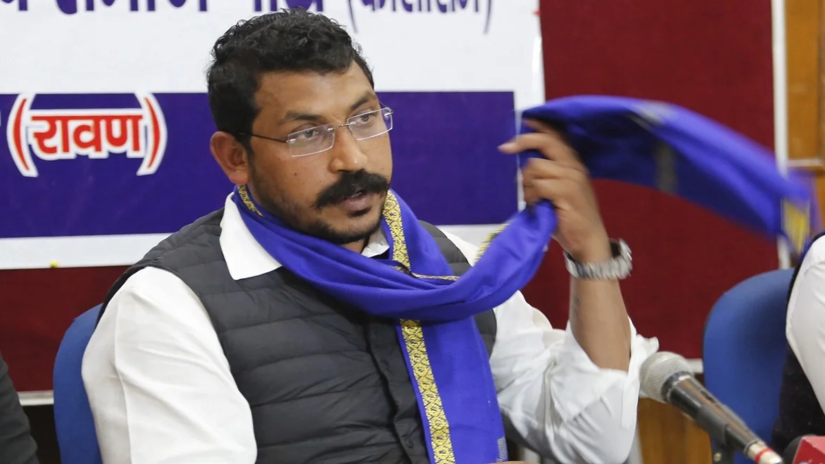 टपकते टेंट, पानी-बिजली की कमी… PAC जवानों की हालत पर चंद्रशेखर आजाद का योगी सरकार पर बड़ा हमला