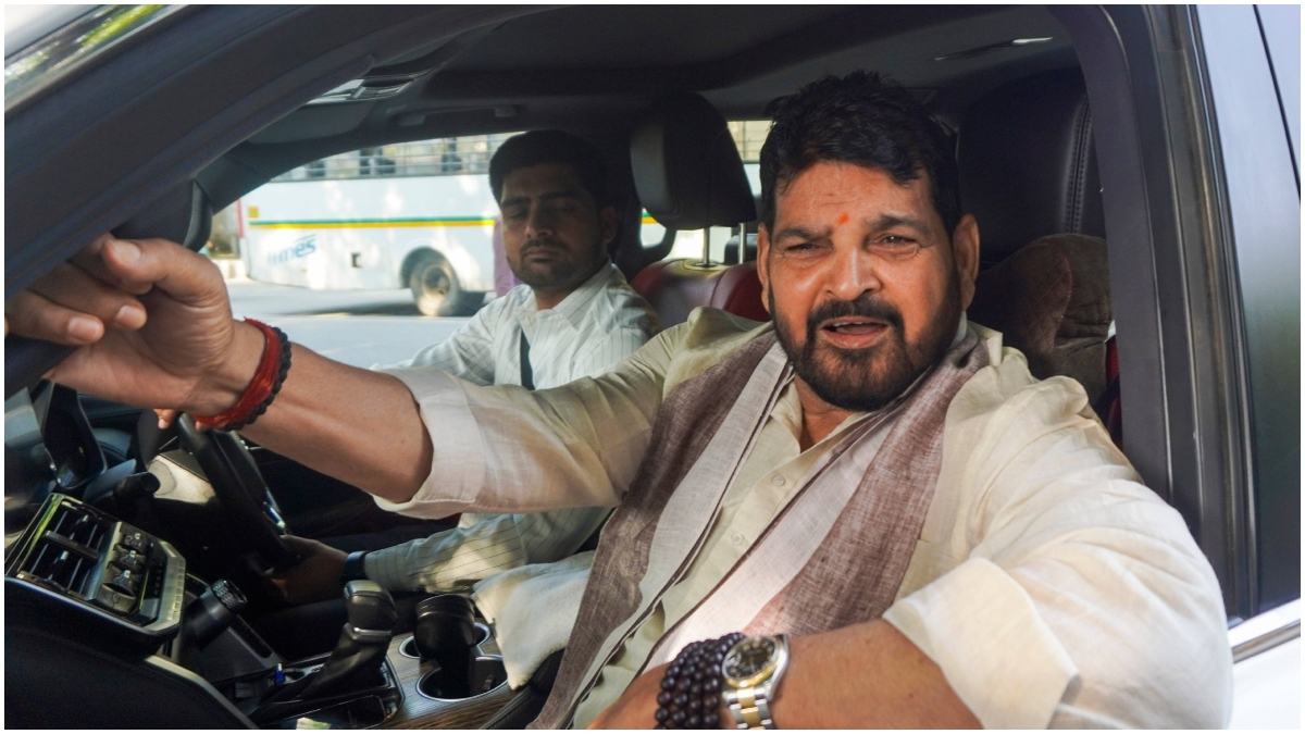 ‘मुस्लिम ने बनवाई थी हनुमानगढ़ी मंदिर’, बृजभूषण सिंह बोले- वहां कभी नमाज नहीं पढ़ी गई