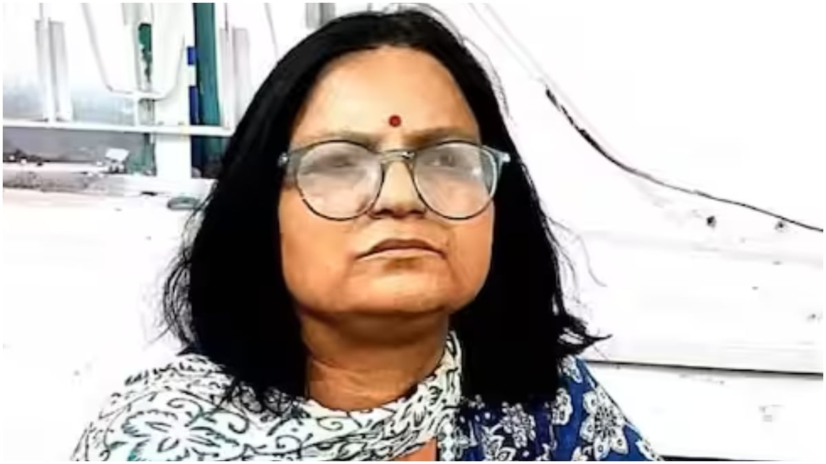 UP में ‘भ्रष्टाचार मुक्त’ दावों पर सवाल! वाराणसी में GST डिप्टी कमिश्नर 50 हजार की रिश्वत लेते गिरफ्तार