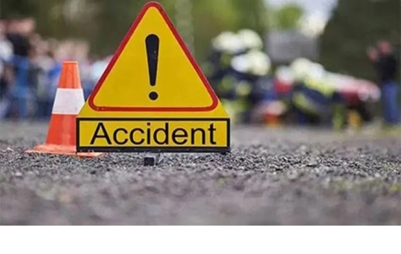अंबाला: पिकअप पर तिरपाल बांधते समय ट्रक ने मारी टक्कर, एक युवक की मौत और साथी घायल
