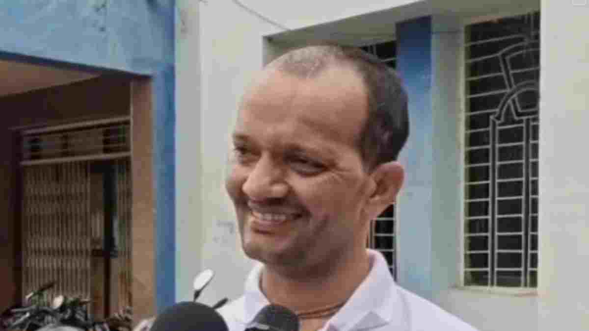 सिर में गोली, शरीर का एक हिस्सा हुआ बेकार… फिर भी नहीं मानी हार, मौत को मात देकर दौड़ रहा हॉक फोर्स का जांबाज