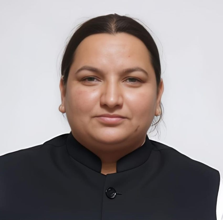 मनोहर लाल के इमरजेंसी वाले बयान पर बवाल : दिवंगत राष्ट्रनायकों के अपमान पर युवा कांग्रेस का हल्लाबोल
