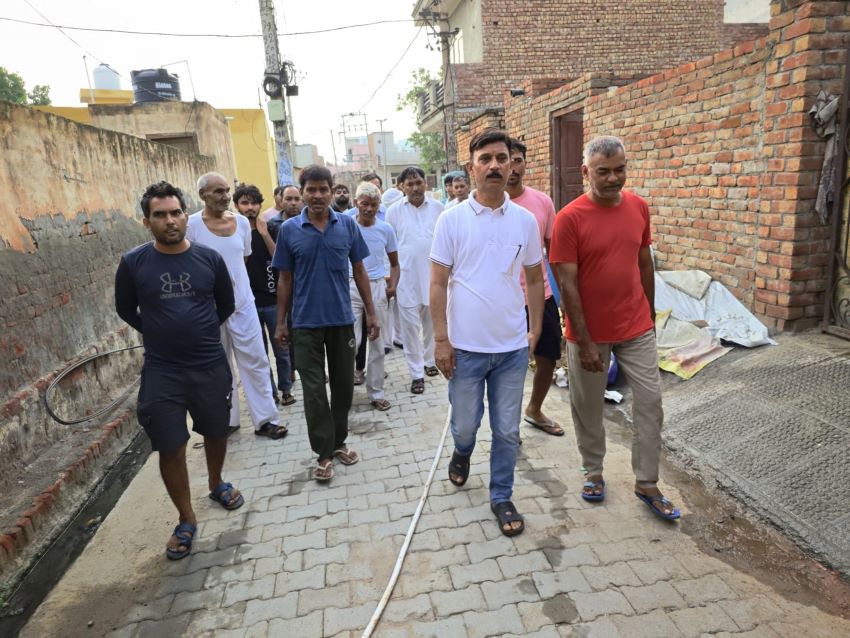 भिवानी के पालुवास में पीने के पानी से सींचे जा रहे थे बाग, जनस्वास्थ्य विभाग की छापेमारी में हुआ बड़ा खुलासा