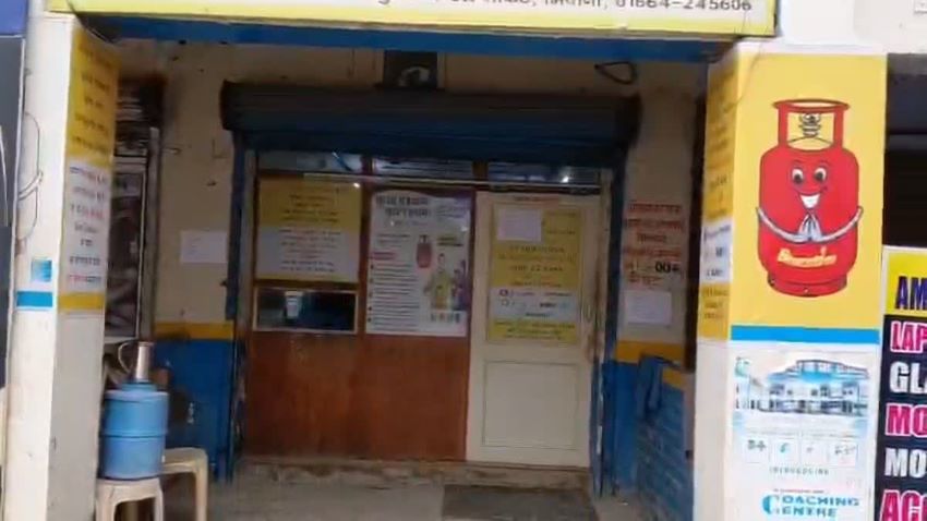 कमर्शियल गैस सिलेंडर की कीमतों में भारी गिरावट: 183.50 रुपये की कटौती से छोटे कारोबारियों को मिली बड़ी राहत