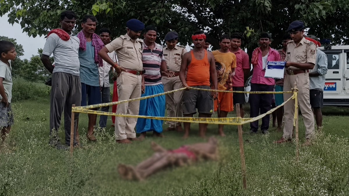 नदी किनारे लापता अधेड़ युवक का शव मिलने से फैली सनसनी, जांच में जुटी पुलिस
