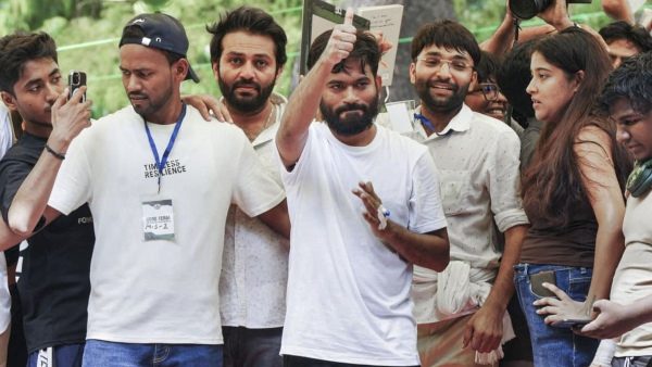 अभिजीत दिपके ने सोनम वांगचुक से मतभेद की खबरों को बताया गलत, प्रल्हाद जोशी पर भी साधा निशाना