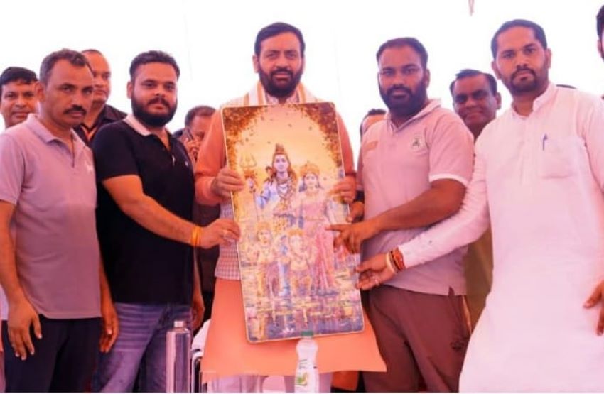’12 साल की रफ्तार, 217 संकल्पों का हिसाब’… लाडवा से CM सैनी ने खोला विकास का रिपोर्ट कार्ड