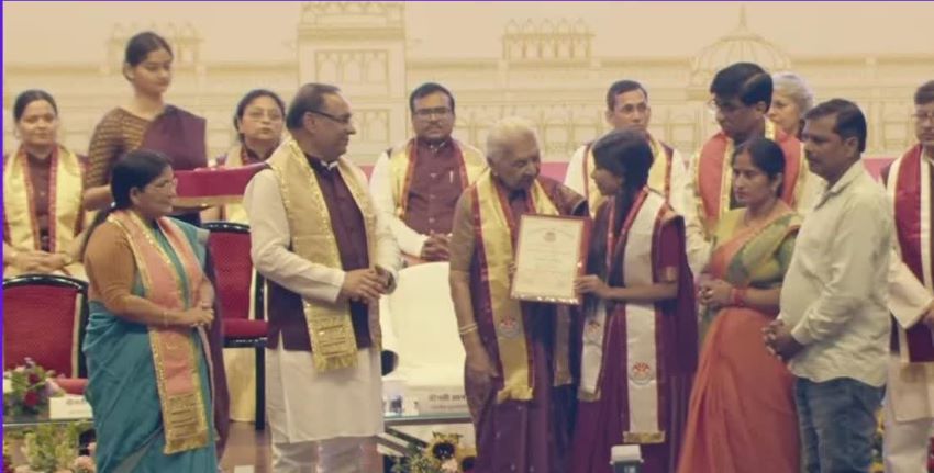 69वां दीक्षांत समारोह: लखनऊ विवि में ई-ऑफिस शुरू, 1.25 लाख को मिली ई-डिग्री और 111 मेधावियों को पदक