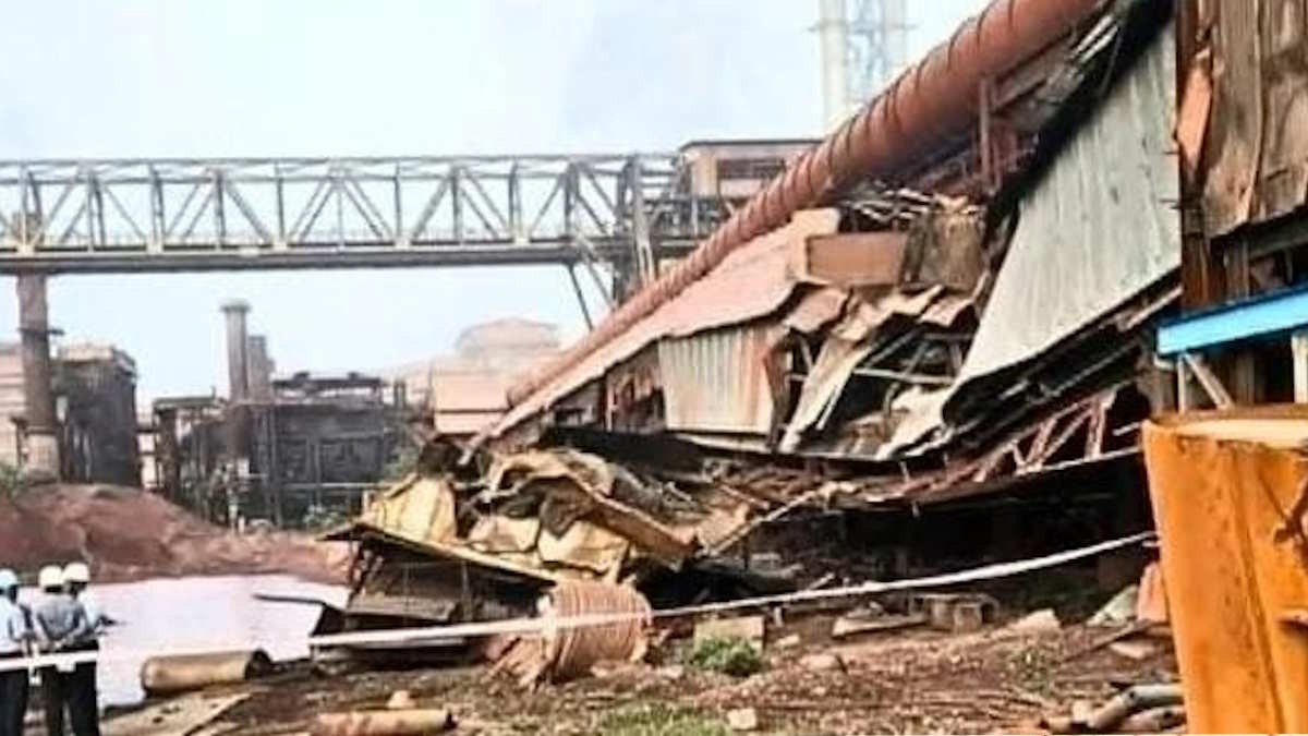 बीएसपी में हादसा: क्रेन का केबिन 50 फीट नीचे गिरा, ऑपरेटर गंभीर रूप से घायल, कारणों की जांच शुरू…