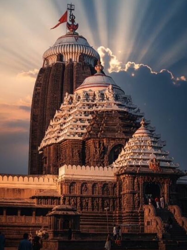 जगन्नाथ मंदिर की तीसरी सीढ़ी का रहस्य, क्यों इस पर पैर नहीं रखते लोग
