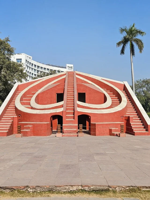 जयपुर और दिल्ली के जंतर मंतर में क्या है फर्क