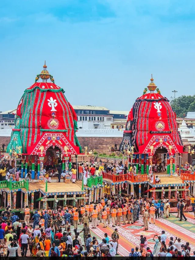 जगन्नाथ रथ यात्रा के तीन रथ कैसे बनते हैं?