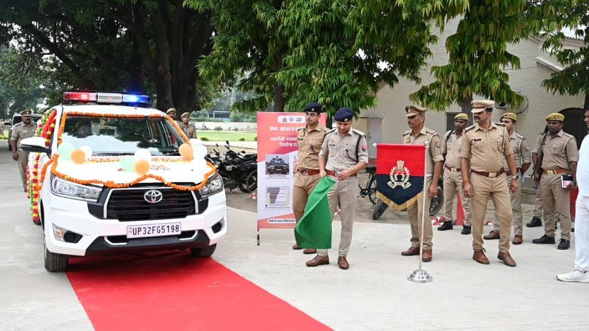 रफ्तार और स्टंट पर कसेगा शिकंजा! फतेहपुर में आधुनिक इंटरसेप्टर वाहन को SP ने दिखाई हरी झंडी