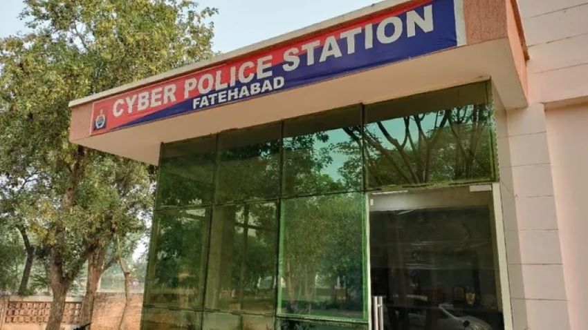 फतेहाबाद में पार्सल बॉक्स से डेटा चोरी कर ठगी का नया ट्रेंड, पुलिस ने जारी की एडवाइजरी