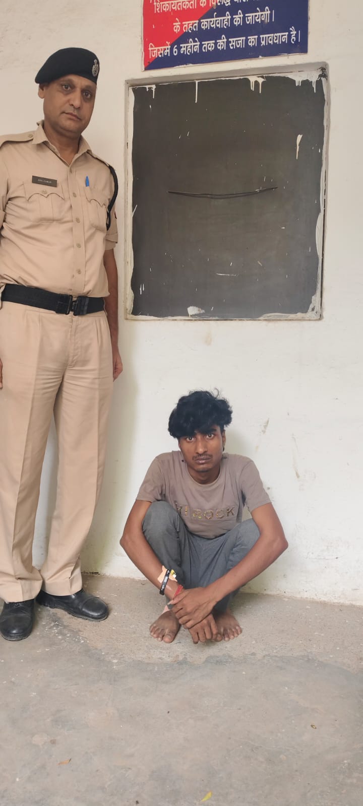 गुरुग्राम में तेज रफ्तार टैक्सी चालक का सड़क पर तांडव, बाइक सवार को मारी टक्कर; पुलिस से हाथापाई के बाद गिरफ्तार