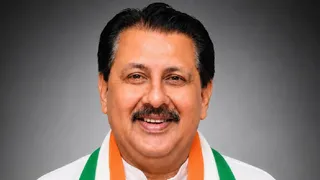 हरियाणा कांग्रेस में बड़ा एक्शन! अब चंडीगढ़ नहीं, गांव-गांव पहुंचेंगे प्रभारी संजय दत्त; 19 जुलाई से शुरू होगा 5 जिलों का दौरा