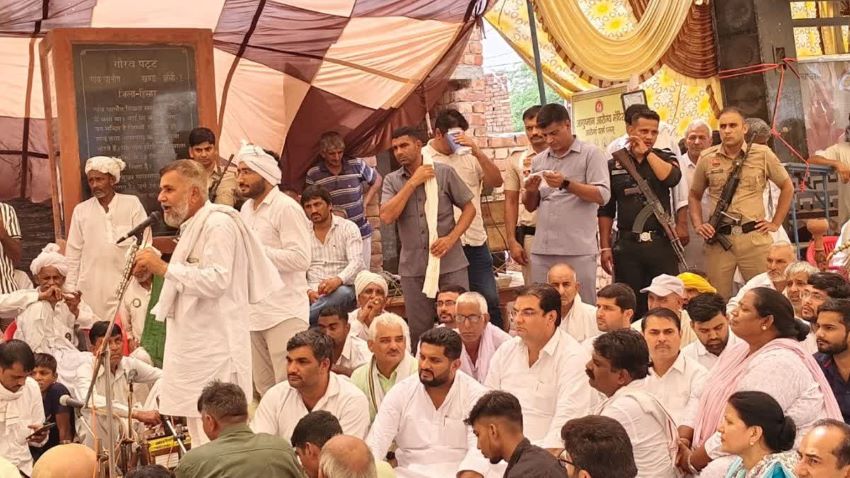 हांसी के चानौत जल आंदोलन में पहुंचे 7 कांग्रेस विधायक, सरकार को विशेष सत्र बुलाने की दी चेतावनी