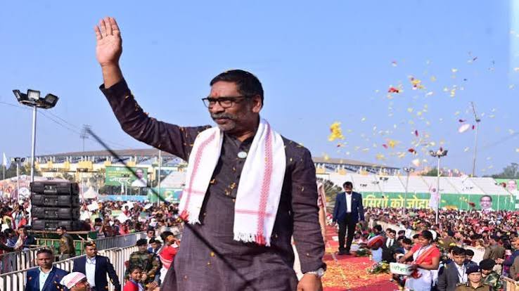 Sawan 2026: श्रावण मास के शुभारंभ पर सीएम हेमंत सोरेन का संदेश, बाबा बैद्यनाथ धाम आने वाले श्रद्धालुओं का किया स्वागत