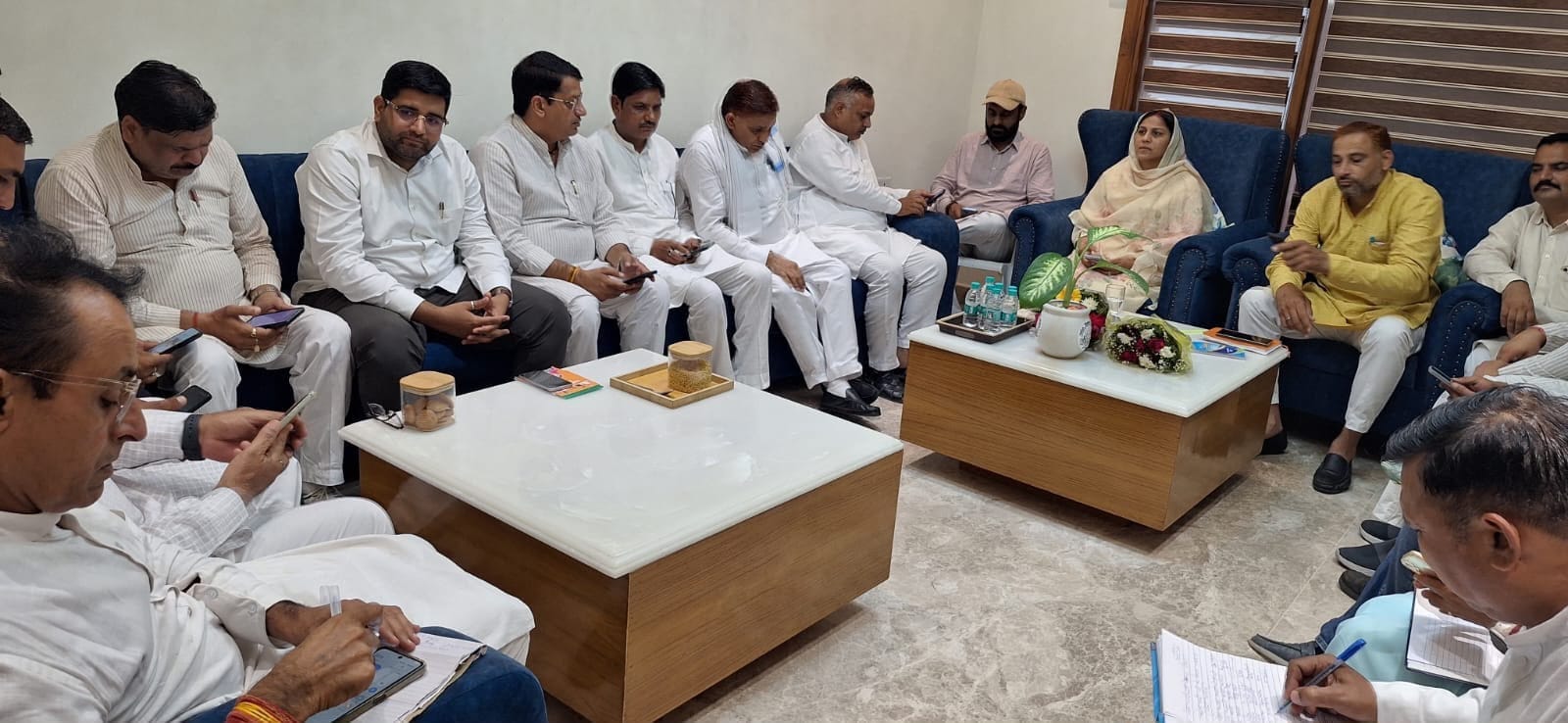 भाजपा ने संगठन विस्तार का फूंका बिगुल, हिसार में बूथ सशक्तिकरण और जनसंपर्क अभियान पर मंथन