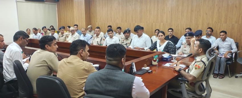 हिसार में पुलिस वेलफेयर मीटिंग: एसपी सिद्धांत जैन ने सुनीं समस्याएं, कर्मियों के हक में लिया बड़ा फैसला