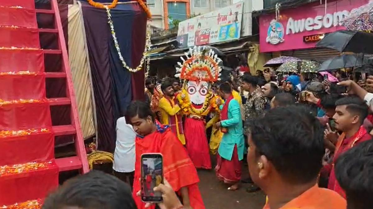 गोंचा महापर्व में आस्था और विरासत का अनोखा संगम, 619 साल की परंपरा में पहली बार भगवान जगन्नाथ को दी गई 100 तुपकियों की सलामी