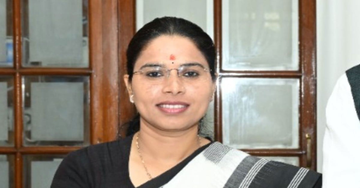 ‘गवाही दी तो पूरा परिवार साफ…’ अतीक के गुर्गों की धमकियों से भी नहीं डिगी पूजा पाल, जानिए UP BJP उपाध्यक्ष की कहानी