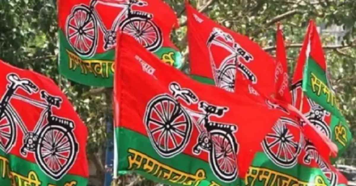 सांसद संभालें या सत्ताईस? डगमगा रही अखिलेश की ‘साइकिल’, कमाल अख्तर के इस्तीफे के बाद सांसदों की टूट की अटकलें तेज