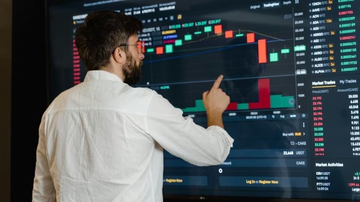 Share Market Today : Sensex 650 अंक चढ़ा, Nifty 24,350 के पार, IT और Metal शेयरों में जबरदस्त खरीदारी