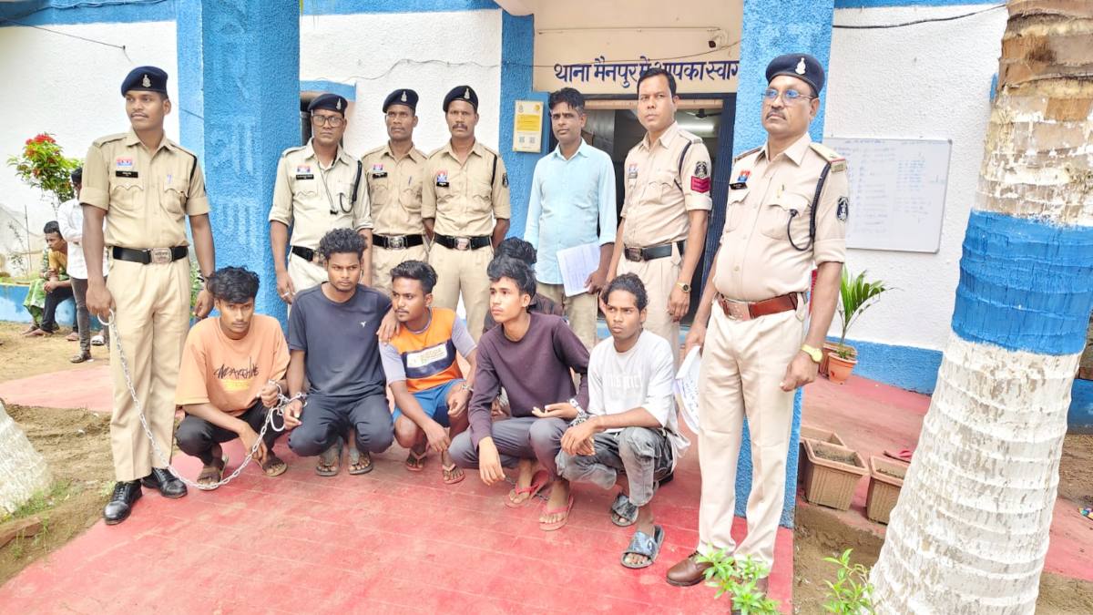 आकाश कश्यप हत्याकांड का खुलासा : एक नाबालिग समेत 6 आरोपी गिरफ्तार, मामूली विवाद में की थी युवक की हत्या