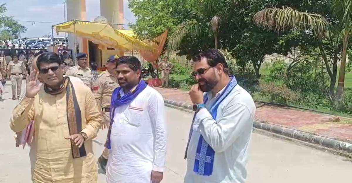 Datia By-election: मैदान में आजाद समाज पार्टी की एंट्री, इधर क्षत्रिय समाज ने थामा भाजपा का दामन, कांग्रेस पर साधा निशाना