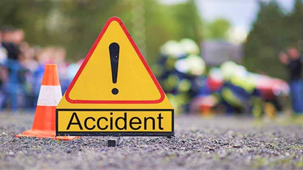 CG में भीषण हादसा : दो बाइकों में आमने-सामने भिड़ंत, दो युवकों की मौत, एक की हालत गंभीर