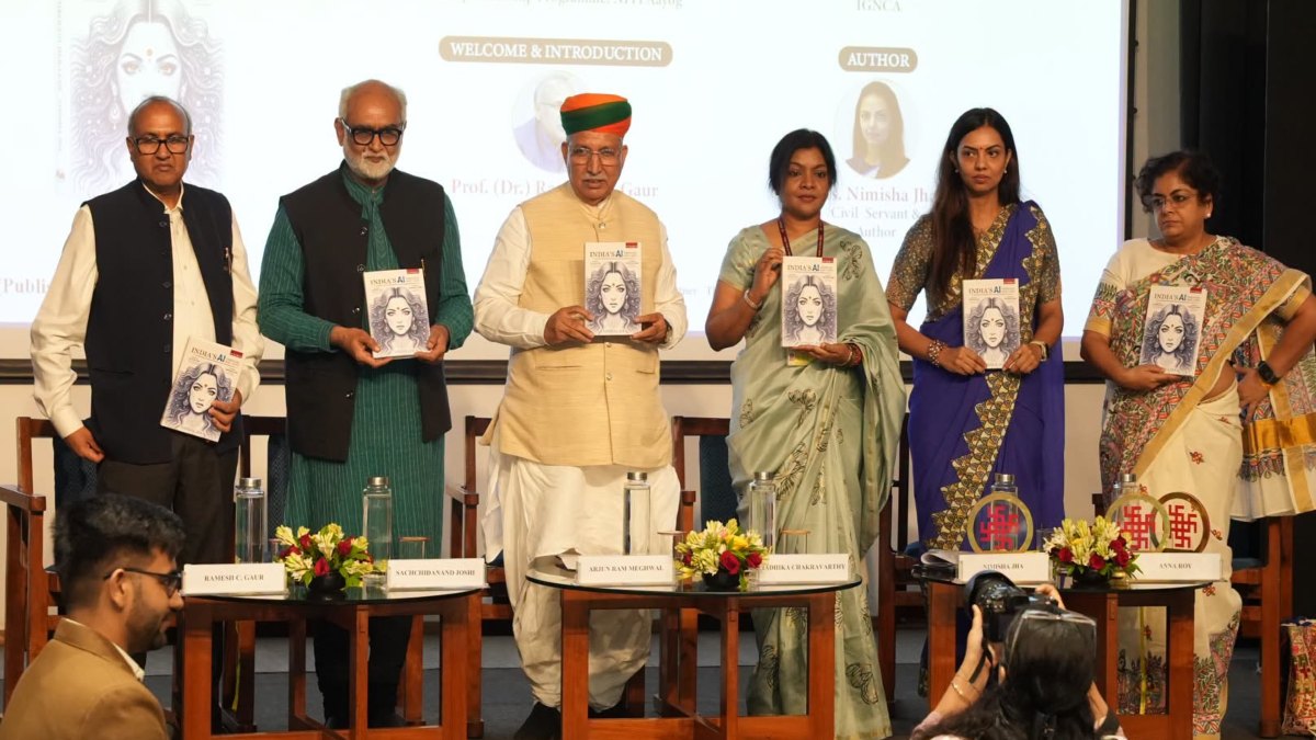 IAS निमिषा झा की पुस्तक ‘INDIA’S AI: Through Her Lens’ का हुआ विमोचन, केंद्रीय मंत्री अर्जुन राम मेघवाल ने की सराहना